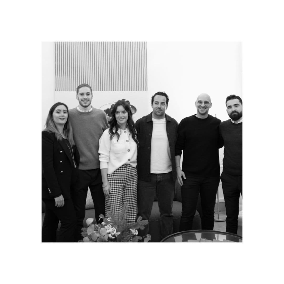 Image des réseaux sociaux : Agence Première Ligne